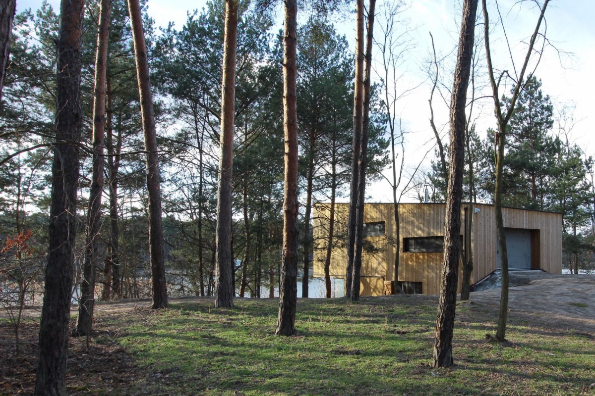 Chata PS ve slovenské obci Plavecký Štvrtok, Hantabal architekti