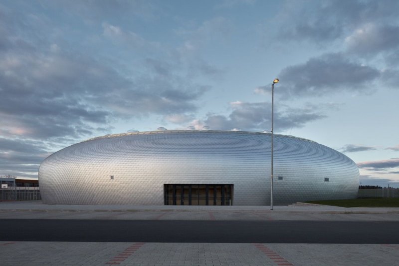 Sportovní hala Dolní Břežany od sporadical