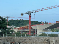 Dvorecký most se podařilo propojit.