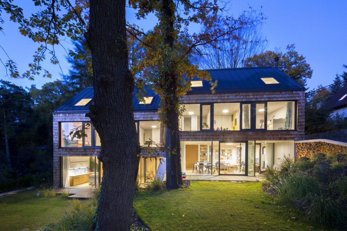 Dvojdům v lese, Architekti.sk