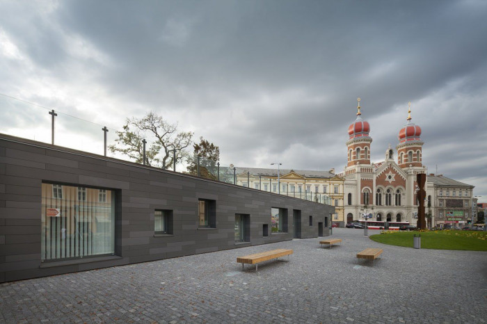 KB Král, Proměna okolí Divadla J.K.Tyla v Plzni - foto