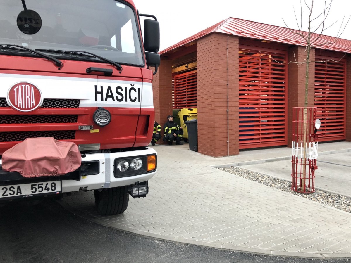 Slavnostní otevření hasičské zbrojnice a zázemí technických služeb v Líbeznicích, Ehl&Koumar architekti