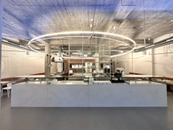 Interiér Bistra 56 od ateliéru RMBA