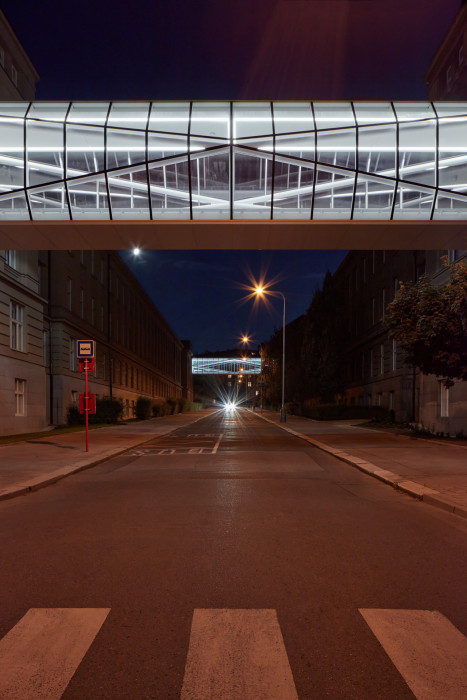 Spojovací lávky VŠCHT, Opočenský Valouch architekti