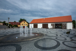 Vinařská stodola, M2AI