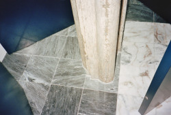 Studio Fala navrhlo v portugalském Portu netradiční rodinný dům