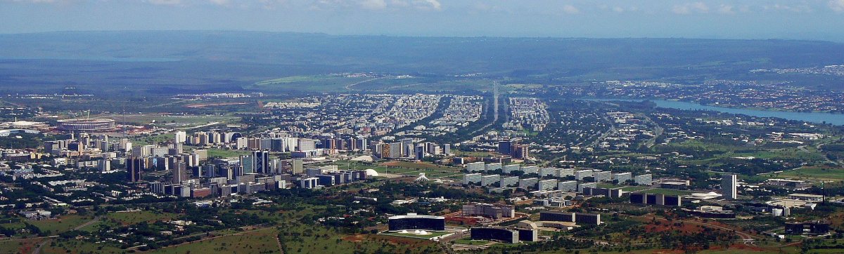 Panoramatický pohled na Brasílii
