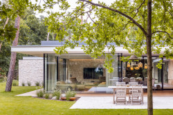 Rodinný dům v severočeské Lhotě od Ateliéru Kunc Architects