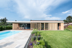 Dom s kamenným pátiom, Beef architekti