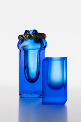 Česká sklárna Moser představuje první dílo uměleckého ředitele Jana Plecháče - vázu Abyss