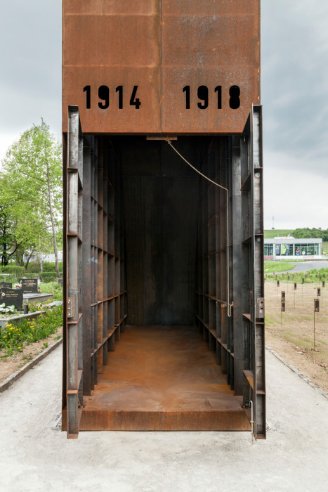 Monument Majer, N/A / Benjamín Brádňanský, Vít Halada, Maroš Greš
