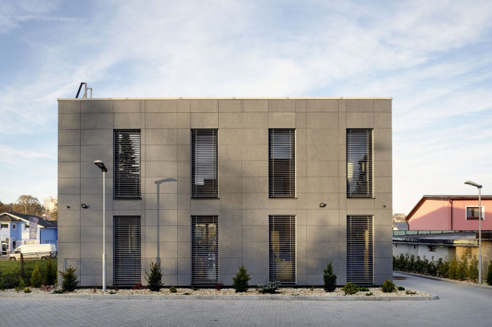 ATELIER 38 s.r.o. , Stavební úpravy firmy Steel Partner a Multifunkční objekt - foto