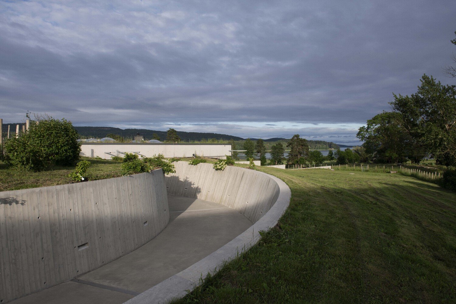 Luxusní vila z betonu od dánských CF Møller Architects