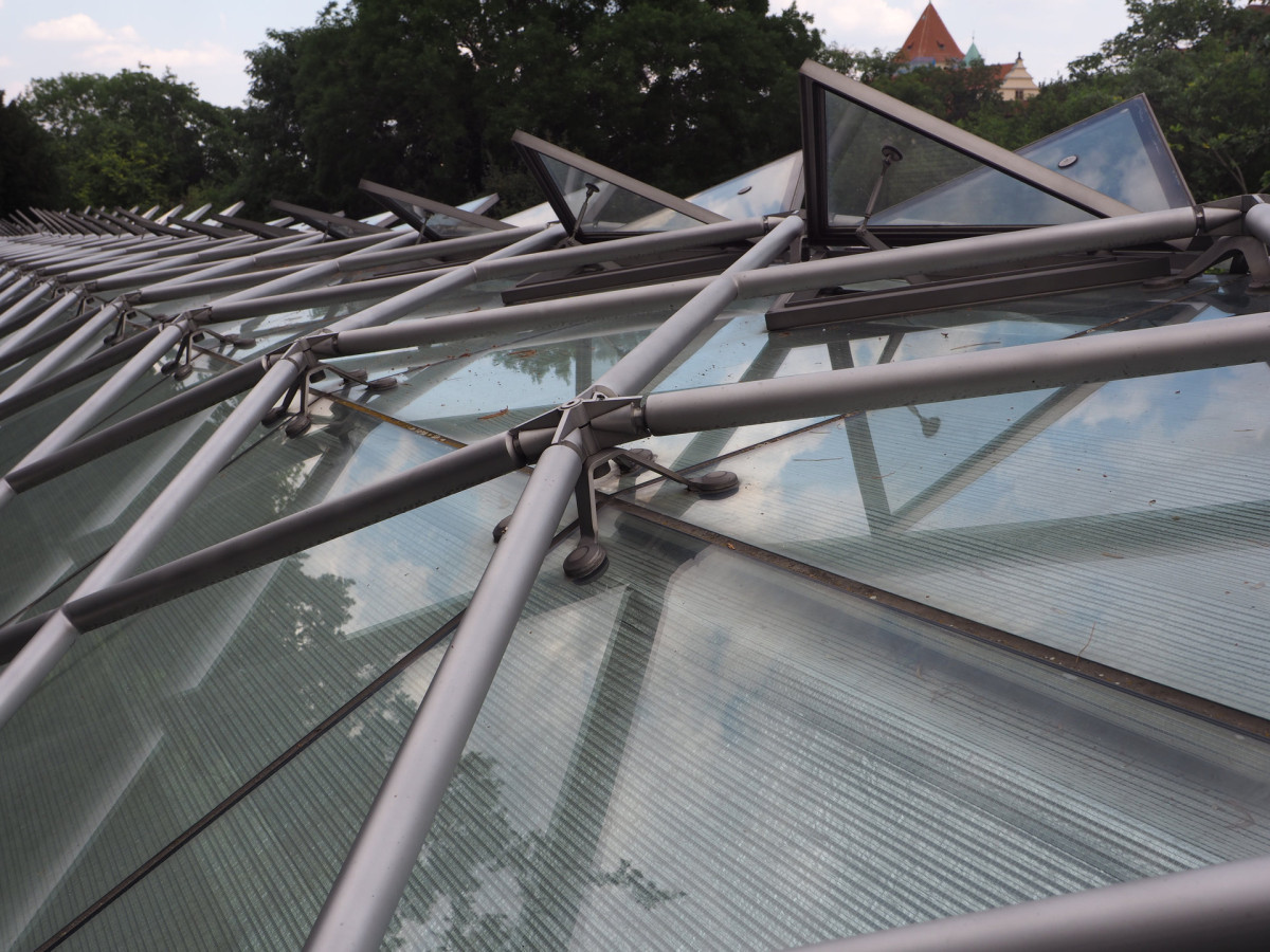 Oranžerie od architekty Evy Jiřičné na Pražském hradě