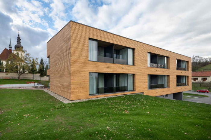 Bytový dům pro seniory ve Staříči od Kamil Mrva Architects