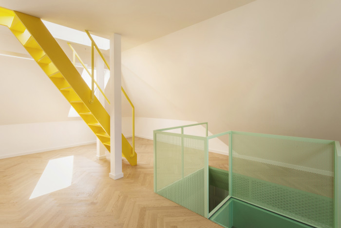 Rekonstrukce vily na Vinohradech od edit! architects