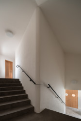 Pohled na schodiště