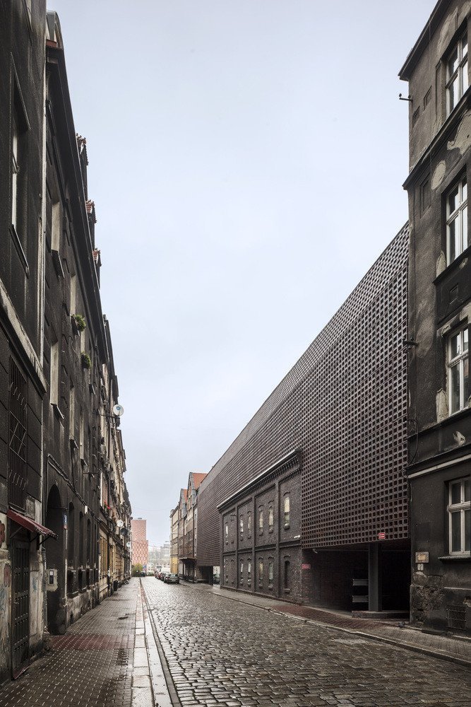 Fakulta rozhlasové a televizní tvorby Slezské univerzity v Katovicích, BAAS Arquitectura + Grupa 5 Architekci + Małeccy Biuro Projektowe