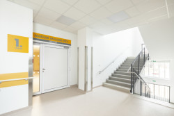 Česká společnost KOMA MODULAR uplatňuje modularitu na stavbách různých typologií. Díky inovacím jsou považováni za špičku mezi architekty i stavaři