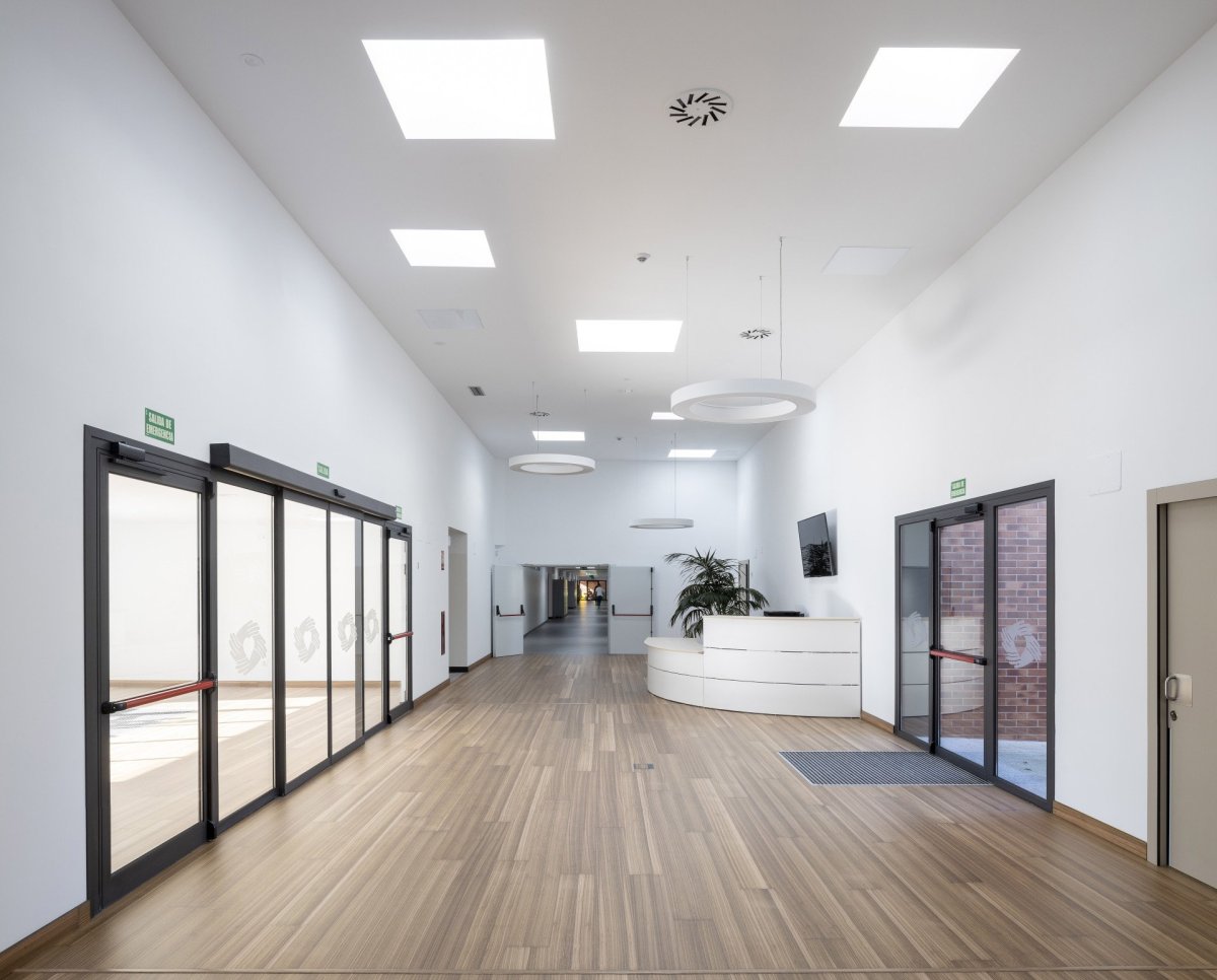 Společnost VELUX vyvinula intuitivní počítačový program umožňující vytvářet simulace světelných podmínek v budovách