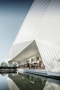 Restaurace Mimama,  Zoltán Reznicsek