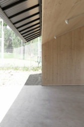 Přístavba školní jídelny v Montbrun-Bocage, Bast architects