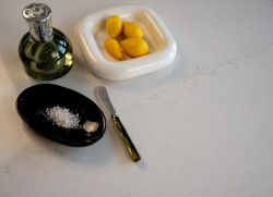 Technistone přichází s pěti novými designy tvrzeného kamene v kolekci La Natura - na obrázku design Mistral White 