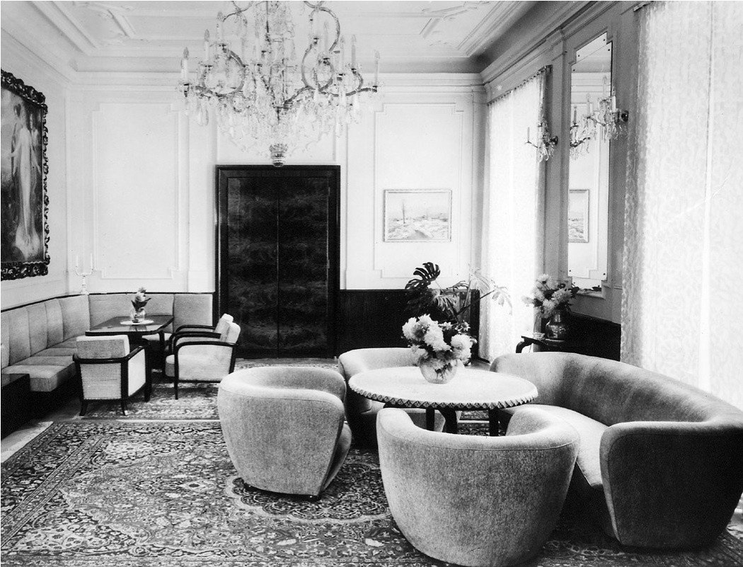 Zámek brněnské stavitele Stanislava Neděly v Tulešicích zařízený Spojenými UP závody – salon (1935)