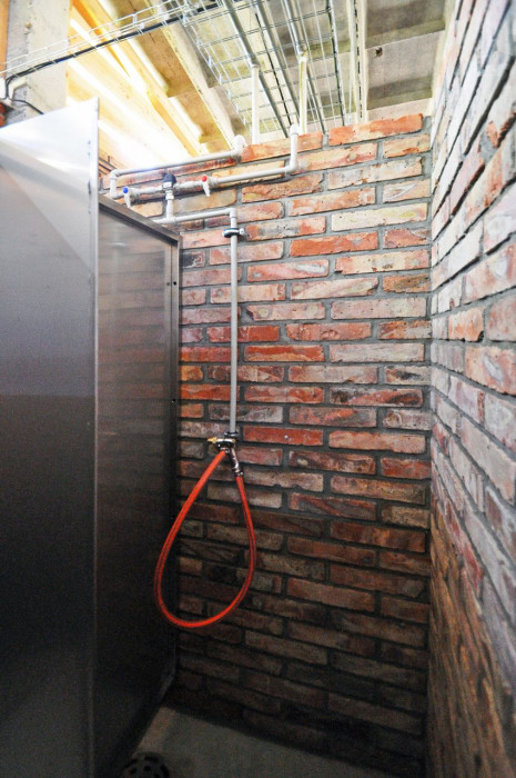 PROKŠ PŘIKRYL ARCHITEKTI, Zázemí biotopu v Honěticích u Kroměříže – foto