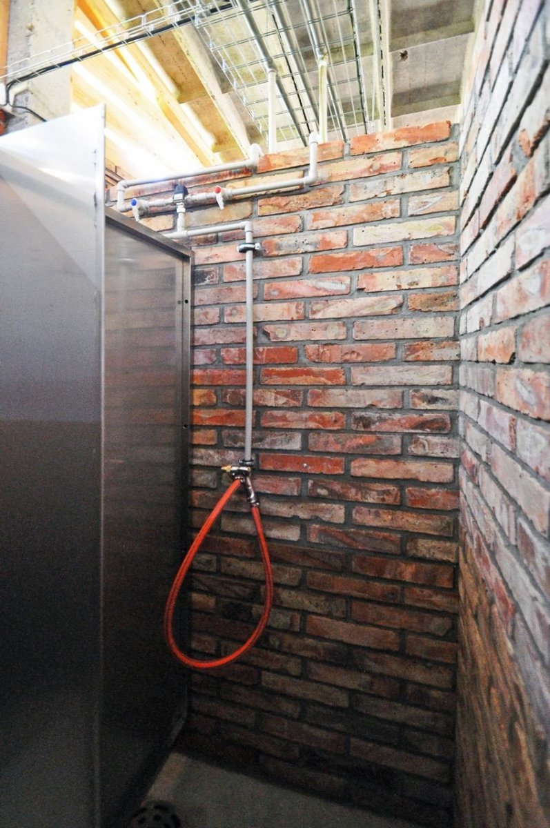 PROKŠ PŘIKRYL ARCHITEKTI, Zázemí biotopu v Honěticích u Kroměříže – foto