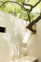 Dům ve vesnici Malinalco od studia MCxA Group