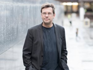 Teoretik Philip Ursprung