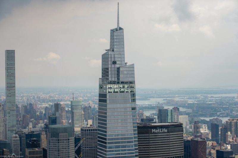 Mrakodrap One Vanderbilt v New Yorku navrhlo studio Kohn Pedersen Fox Associates. (© AGC Glass Europe, Fotograf: Pierre Jeanjean)
