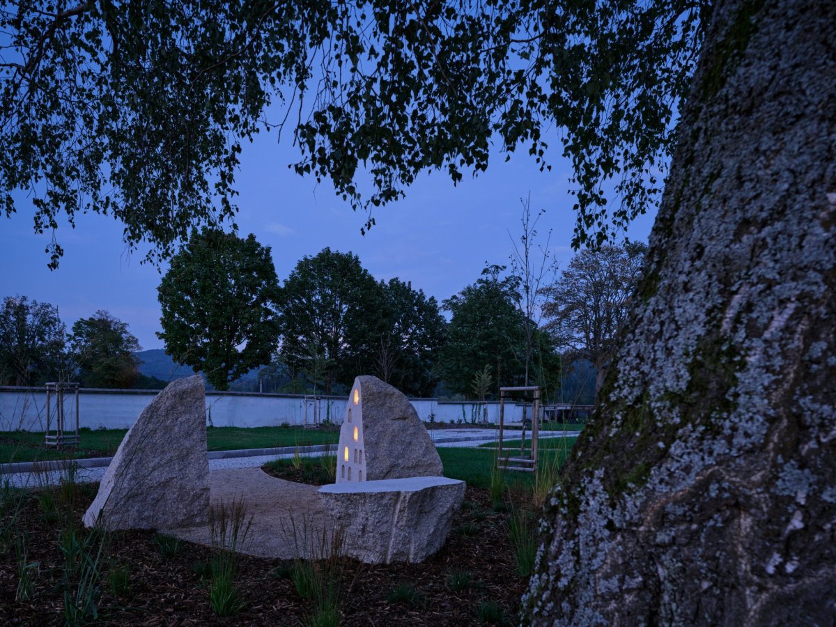 Architekti si pracovně nazvali tento úkol „konejšivá architektura“. (Poslední místo, mjölk architekti)