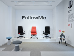 Nově zrekonstruovaný showroom LD Seating v pražském Karlíně od studia archicraft