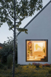 Dom V, Martin Skoček