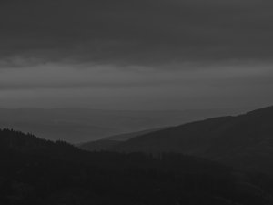 JANOŠÍK vydává knihu Krajina domovem jako oslavu svojí práce