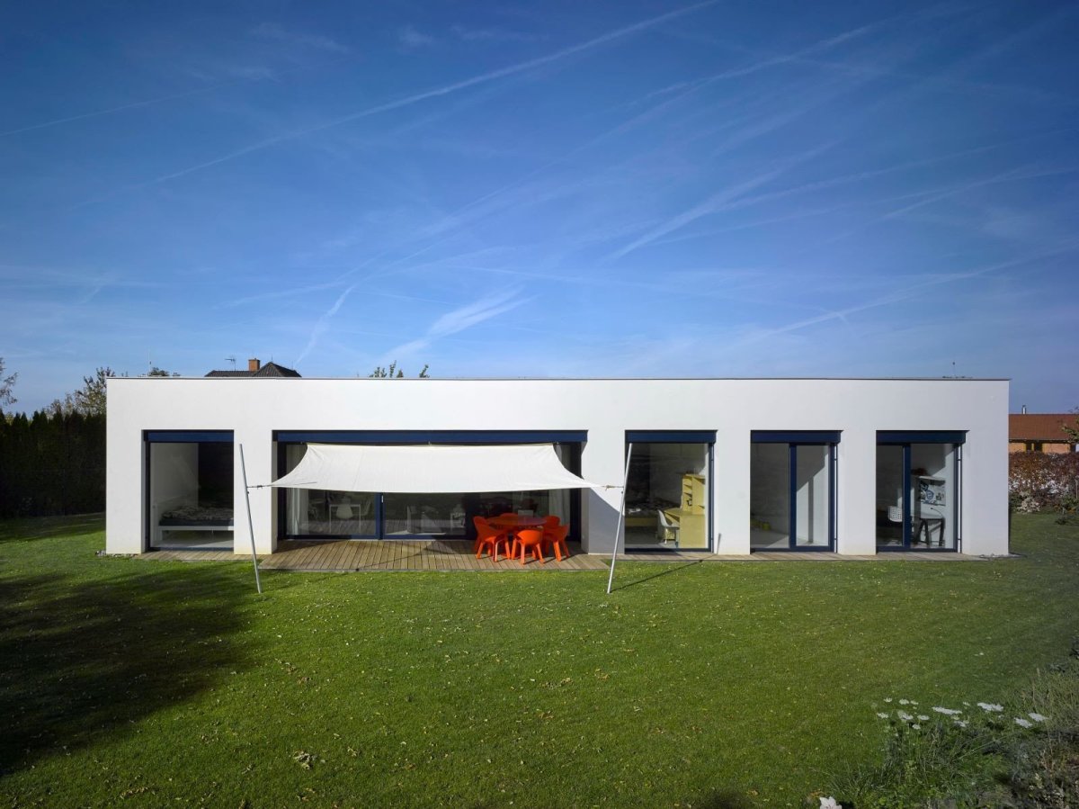 Rodinný dům v Brandýse nad Labem od ateliéru Stempel & Tesar architekti