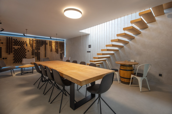 Vinný sklep se zázemím v Praze, Eva Vais Architekti / Eva Vais