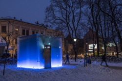 Birger Heyerdahl, Veřejné toalety. Lokace: Oslo, Slottsparken 2012 - foto