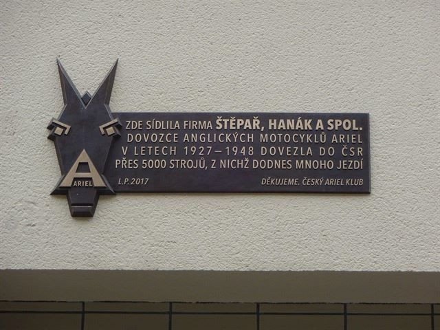 Psí výcházka po Bubenči a Bubnech