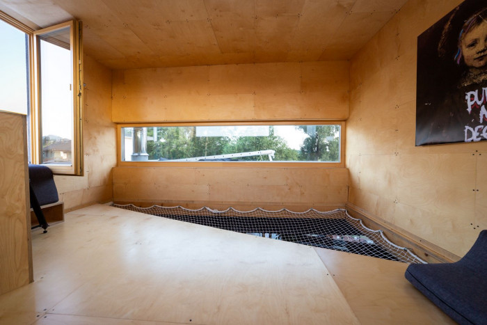 Dům se světlíkem, Atelier 11