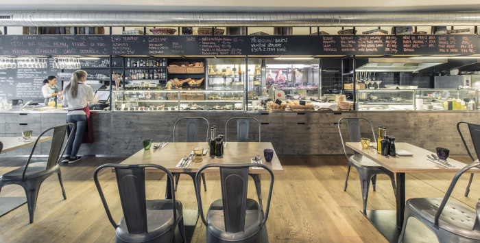 Bistrotéka La Bottega Tusarova v Praze od edit! architects