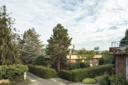 Družstevníci naráželi na stejné problémy jako při každé kolektivní činnosti. Například na malé zapojení členů. Předseda družstva Vladimír Preclík si v jednom z dopisů stěžuje, že„pracovní morálka družstevníků je víc než špatná,“ jak se uvádí v knize podle dobových dopisů.