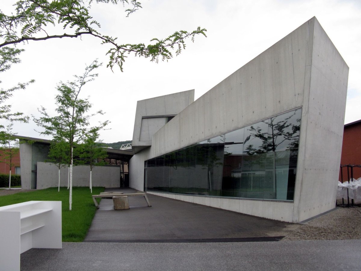Hasičská stanice firmy Vitra, Weil nad Rýnem, 1991-93, foto