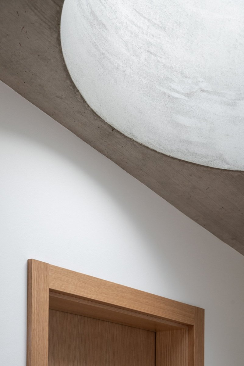 Brněnští architekti z ateliéru SENAA zrealizovali viladům v Praze