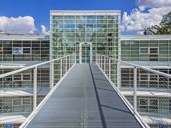 Nová budova Kliniky Dr. Pírka, Martin Rajniš, David Kubík