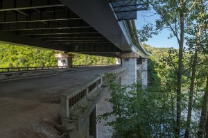 Obnova dálničního mostu u Vojslavic - severovýchodní část mostu před rekonstrukcí