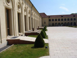 Pavel Janák, tzv. Janákova zahrada na střeše garáží – foto