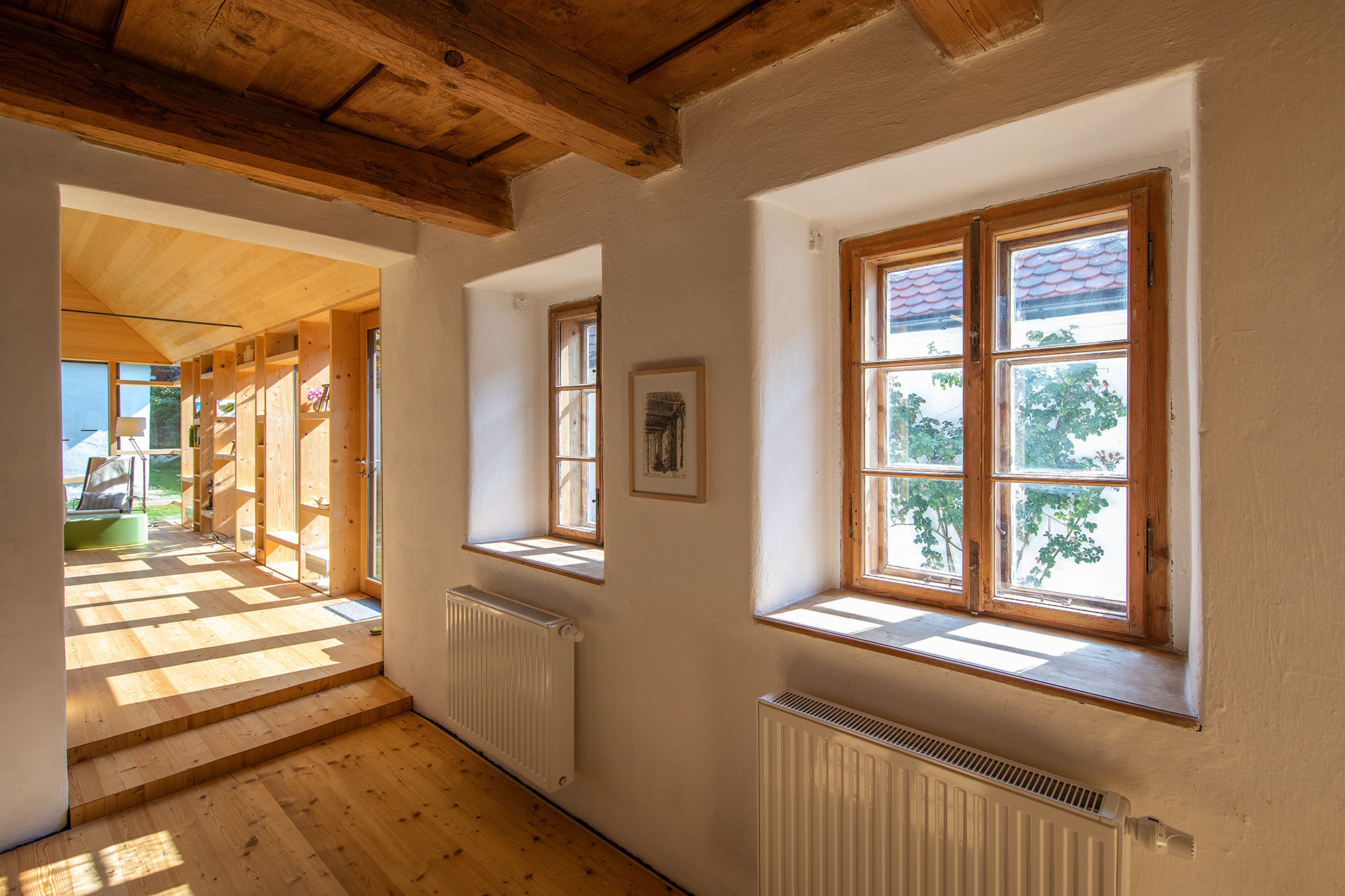 Rekonstrukce historického hliněného domu od Andiho Breusse